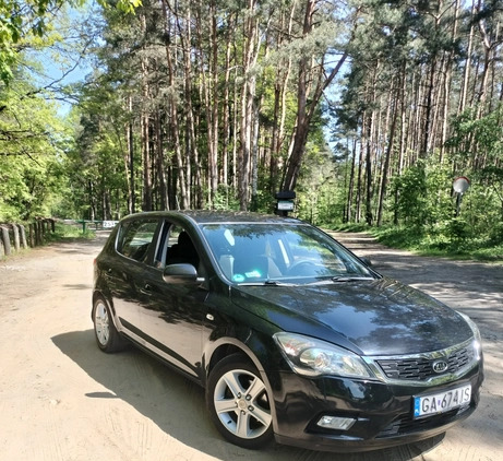 Kia Ceed cena 19900 przebieg: 128000, rok produkcji 2009 z Gdynia małe 191